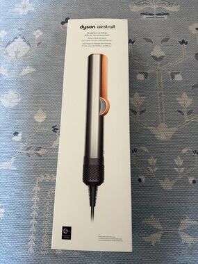 Dyson Airsrait hair styler - Silver with Rose Gold Accent